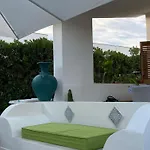 Chiara Holiday home